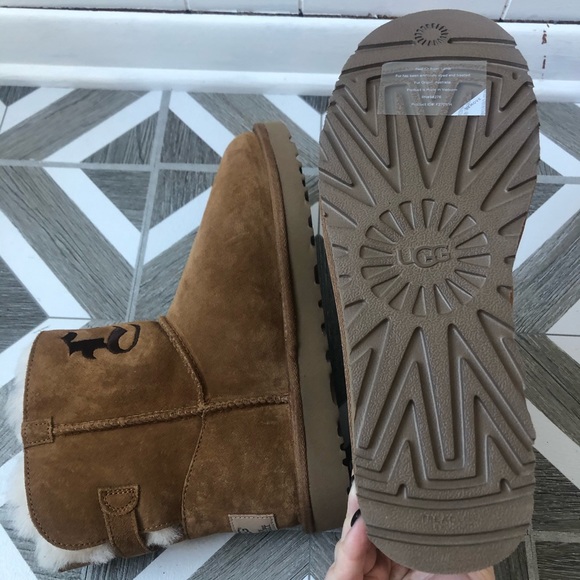 New Jeremy Scott Ugg Life Short Boots - Picture 8 of 8